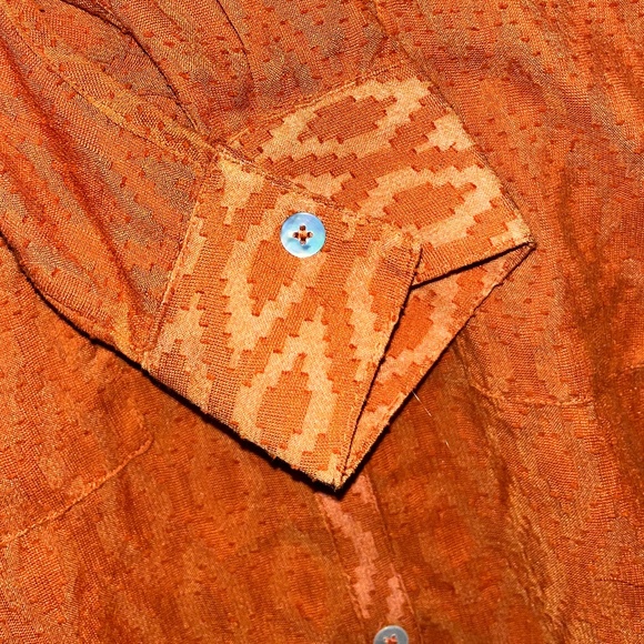 Chico’s Women’s Burnt Orange Button Down Casual Shirt in Textured Fabric Sz-L - Picture 3 of 6